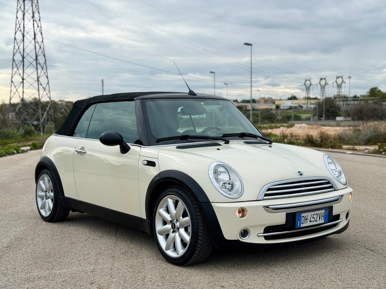Mini 1.6 16V One Sidewalk Cabrio