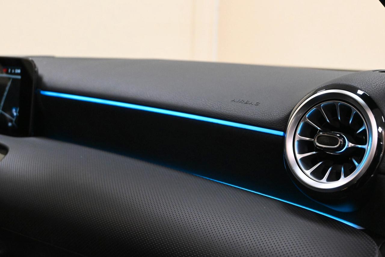 MERCEDES Classe A (V177) A 180 Automatic AM...