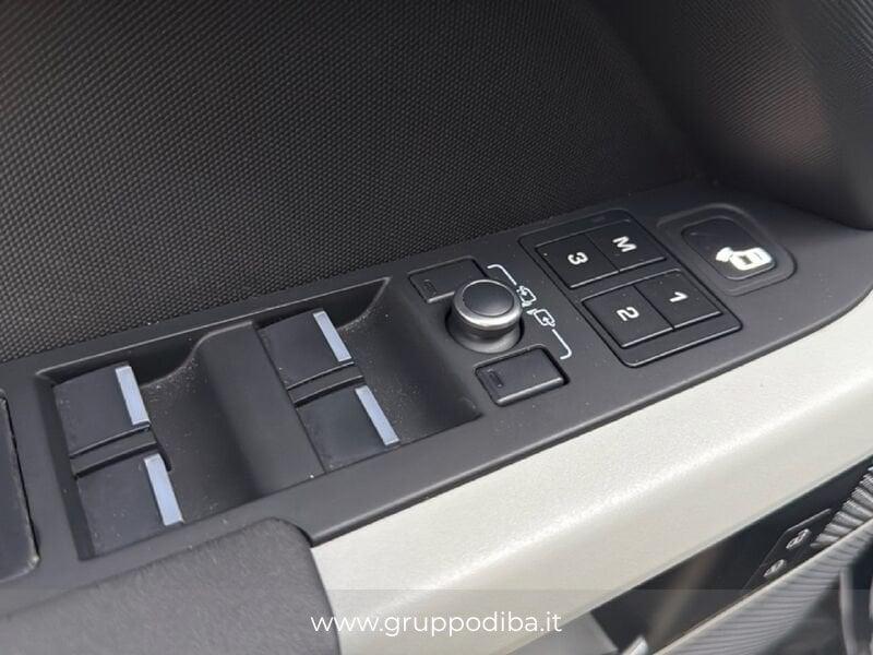 Land Rover Defender VII 2020 110 Diesel 110 3.0d i6 mhev SE awd 200cv auto