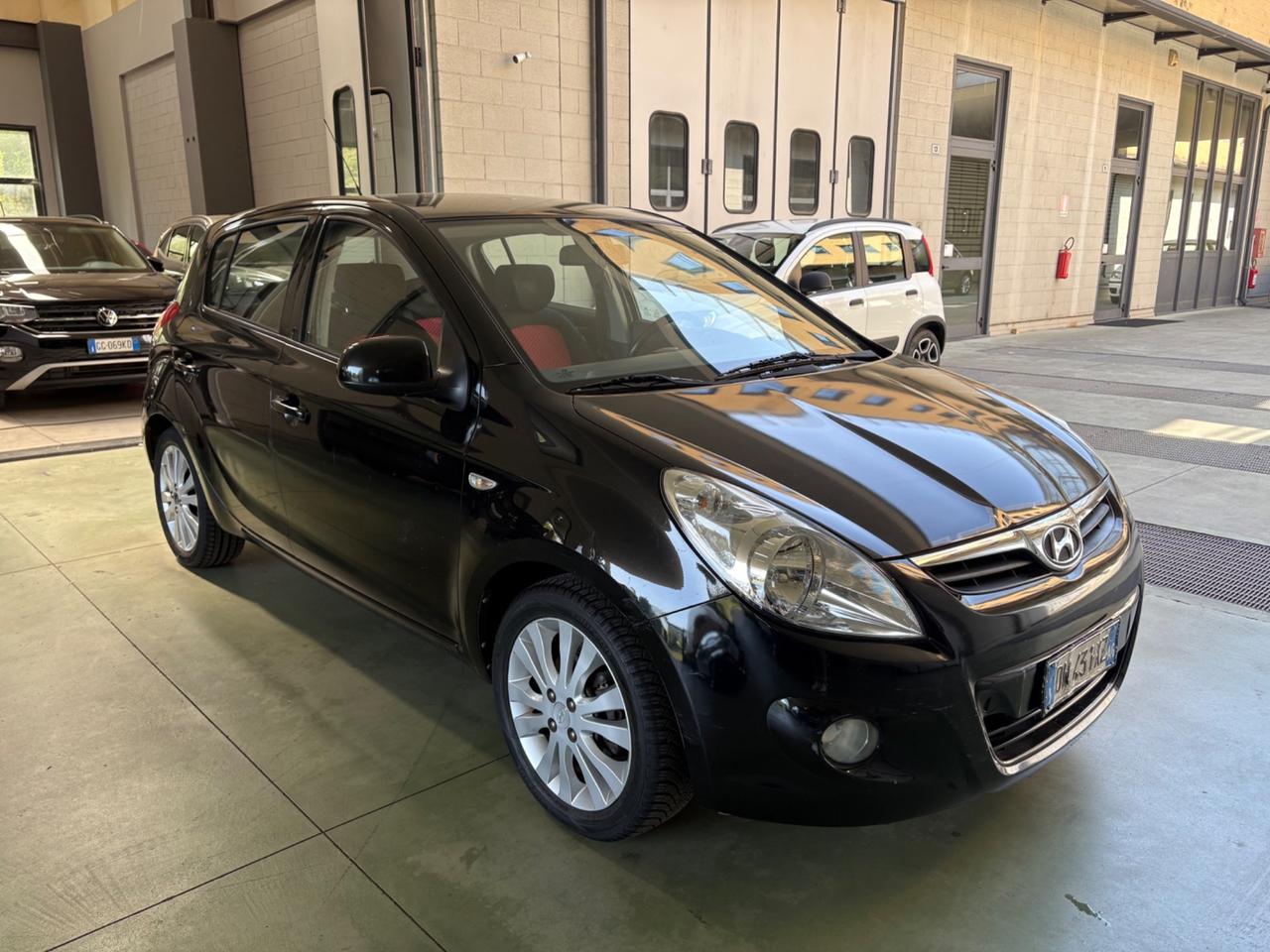 Hyundai i20 1.4 5p. Premium