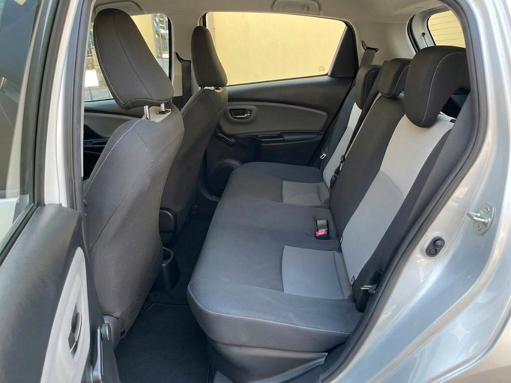 Toyota Yaris 1.5 Hybrid 5 porte Business