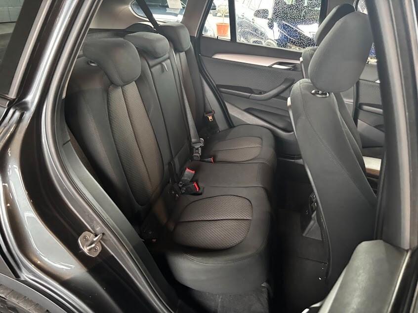Bmw X1 sDrive18i Advantage