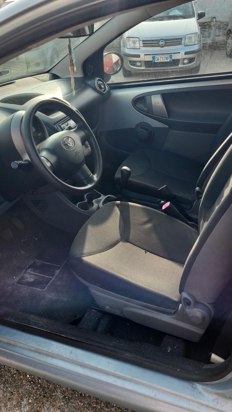 Toyota Aygo 1.0 12V VVT-i 3 porte Sol