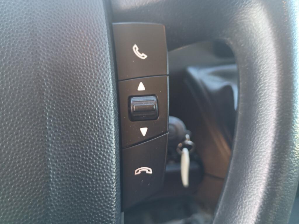 Peugeot Boxer 330 L1H1 2.2 BHDI 140cv