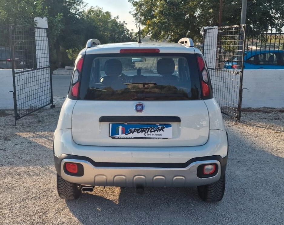 FIAT PANDA 1.3 JTM 95 CV 4X4 CROSS DEL 01/2018 CON APPENA 112.500 KM