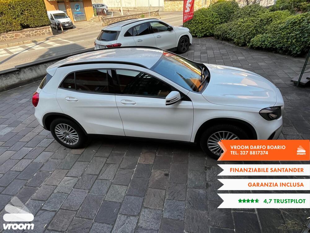 MERCEDES GLA (X156) GLA 200 d Automati...