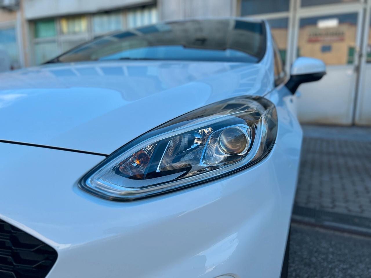 Ford Fiesta 1.5 EcoBlue 86cv 5 porte ST-Line FINANZIABILE