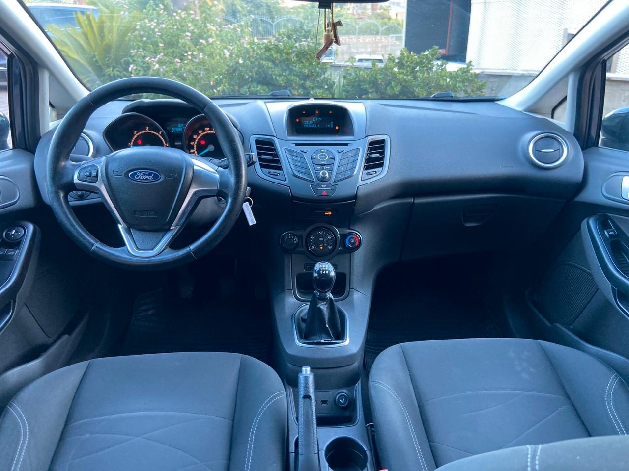 Ford Fiesta 1.5 tdci 75cv (55kw) 5p.