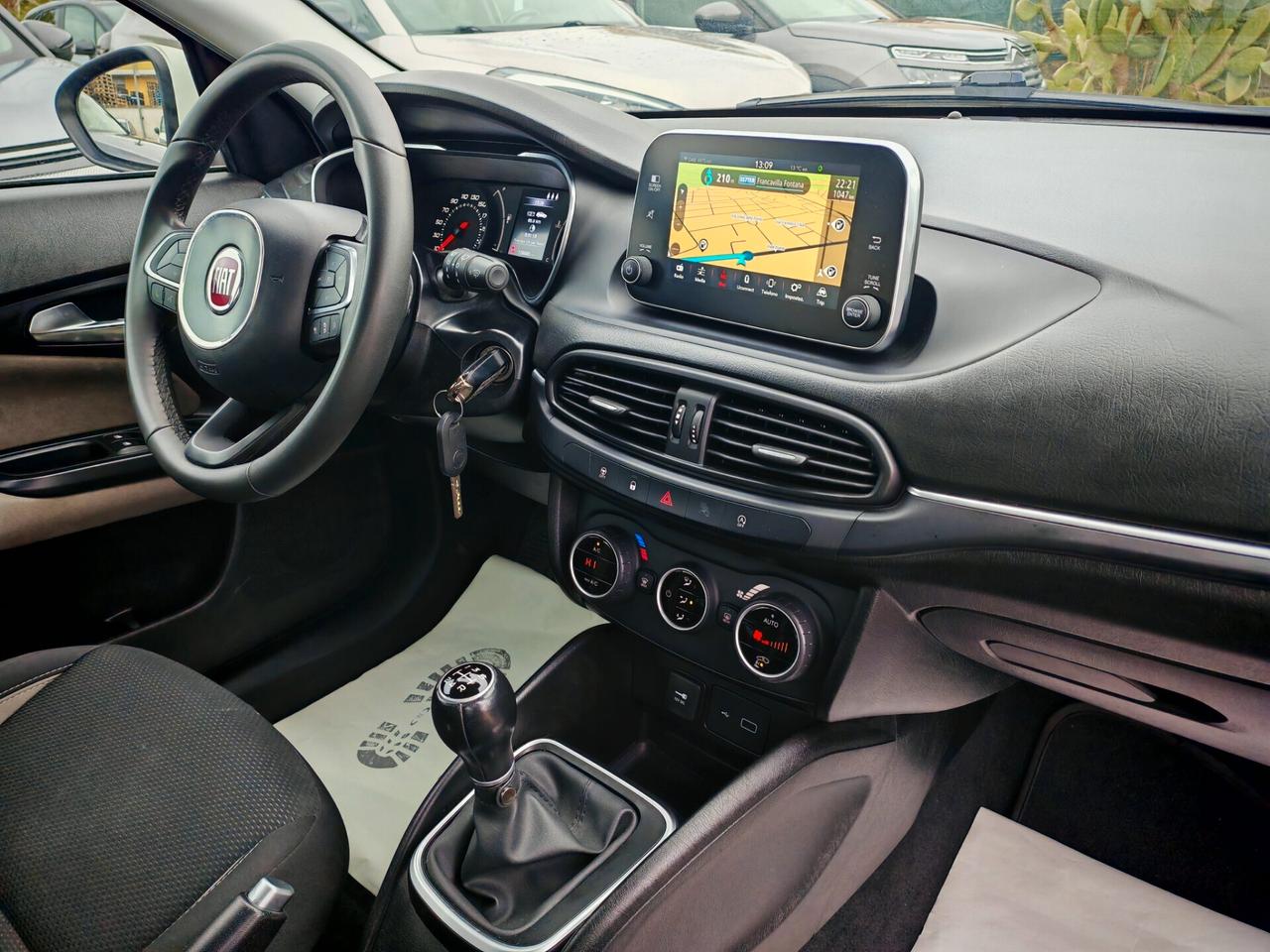 Fiat Tipo 1.3 Mjt Sw Lounge navig led 2021