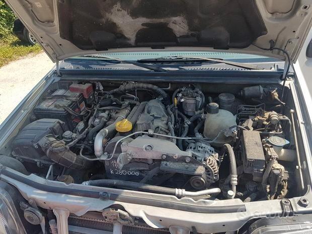 Suzuki Jimny 1.5 DDiS 86CV 4x4 JLX