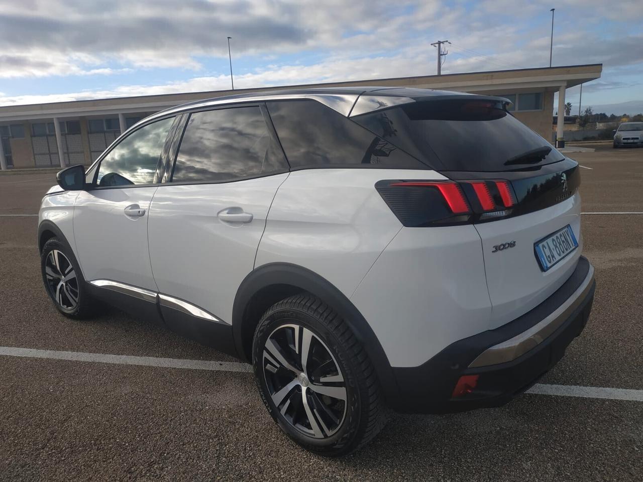 Peugeot 3008 BlueHDi 130 S&S Allure - 2020