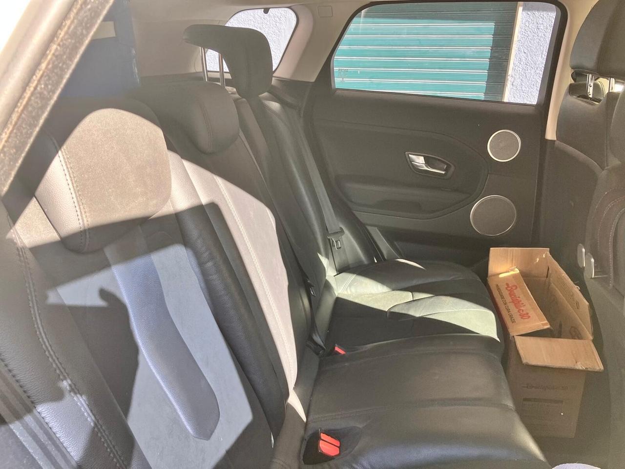 Range Evoque 2.2 Sd4 5p. Pure