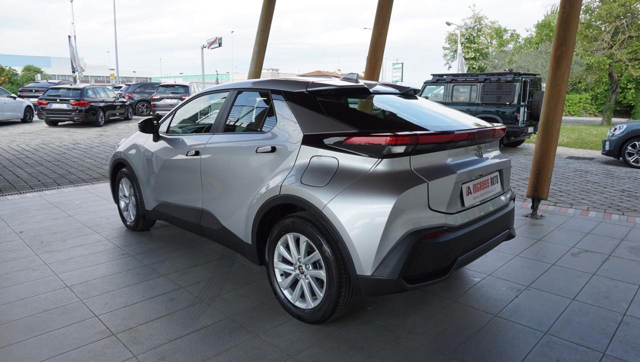 Toyota C-HR 1.8 hev Active fwd e-cvt