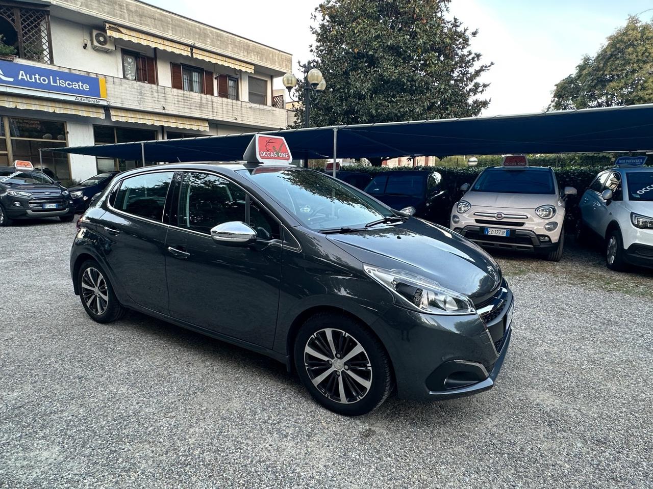 Peugeot 208 PureTech 82 5 porte Allure