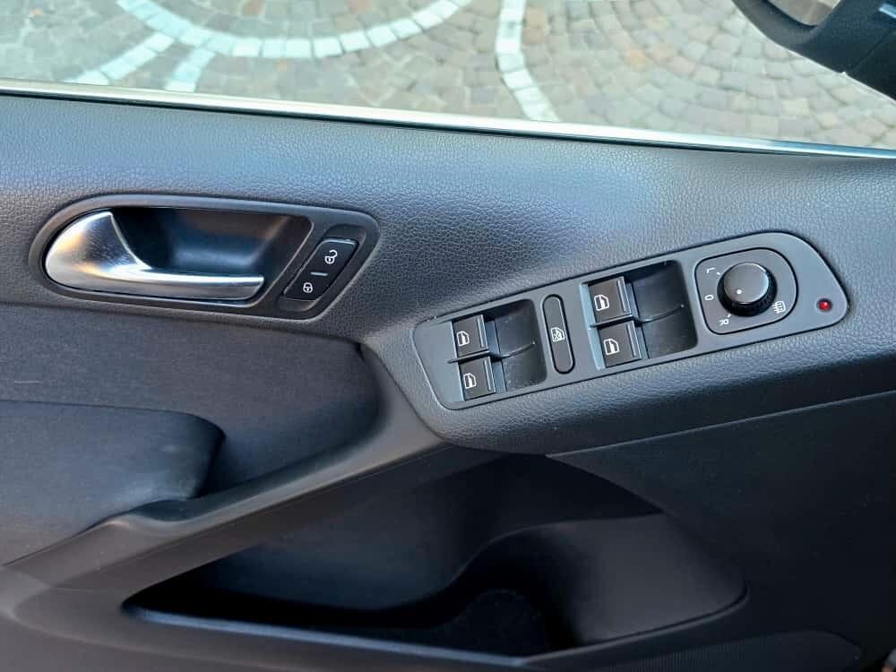 Volkswagen Tiguan 2.0 TDI 140 CV DPF 4MOTION Sport & Style