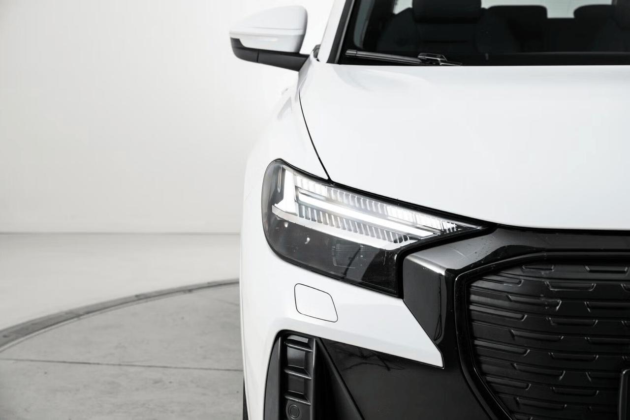 Audi Q4 e-tron 45 quattro Black Edition
