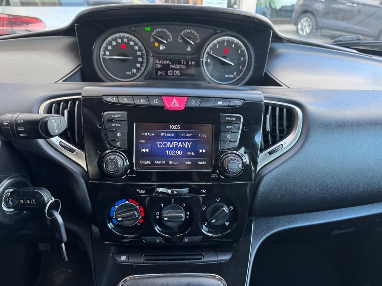 Lancia Ypsilon 1.2 69 CV 2017