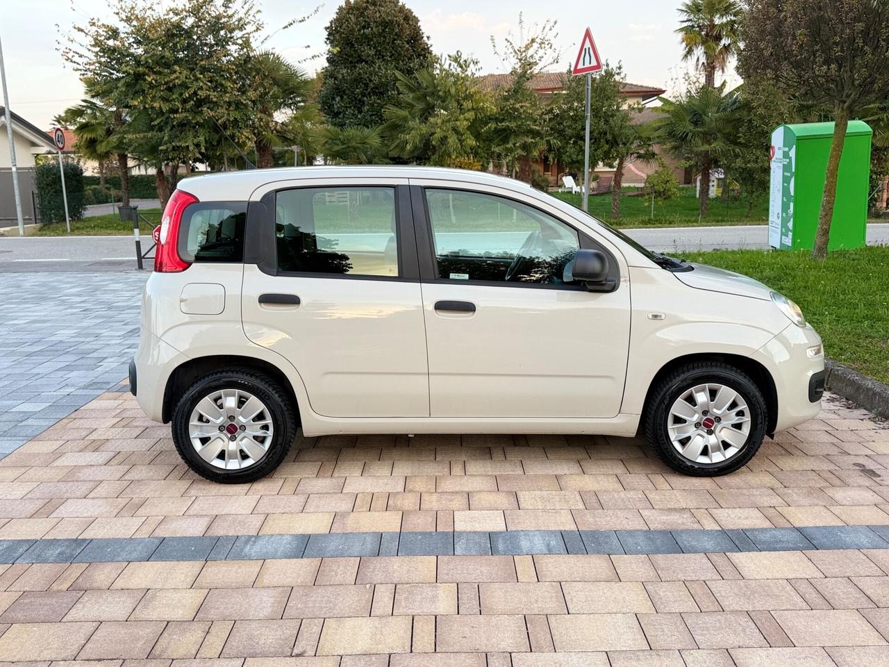 Fiat Panda 1.2 Lounge NEOPATENTATI