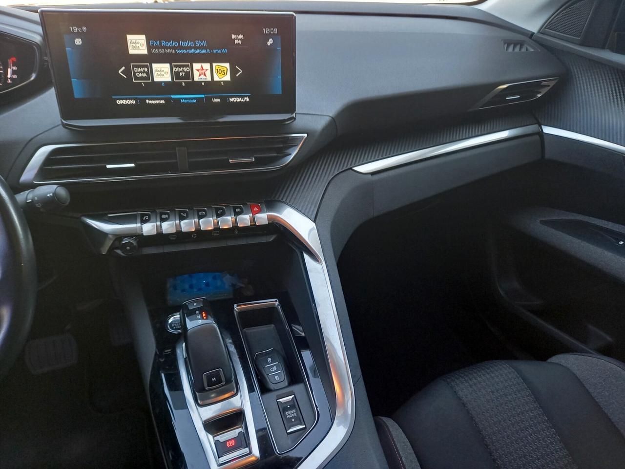 Peugeot 3008 1.5 HDi 131cv Automatica TAGLIANDATA
