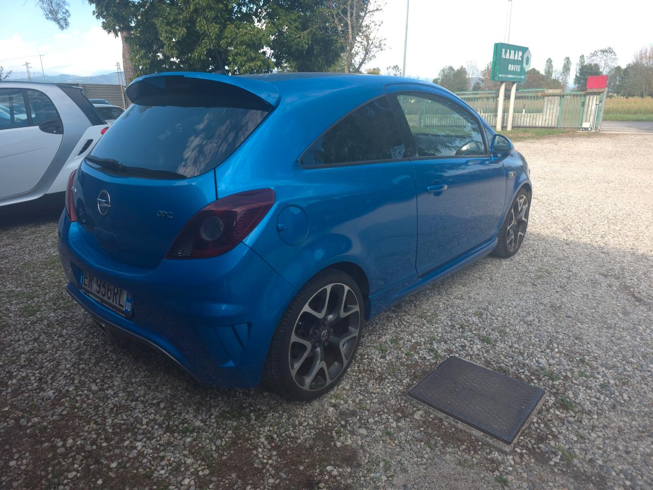 Opel Corsa 1.6 T 192CV 3 porte OPC