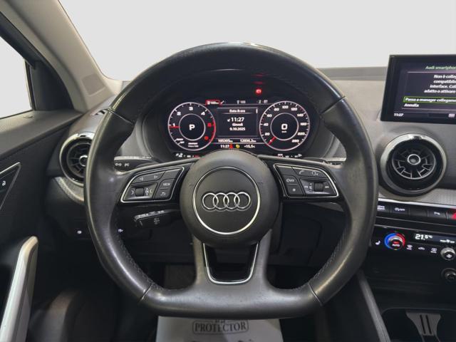 AUDI Q2 30 TDI S tronic Identity Black*FORMULA S*