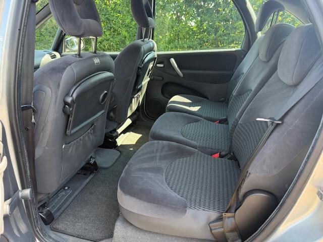 Citroen Xsara Picasso 1.6 HDi 90CV Elegance
