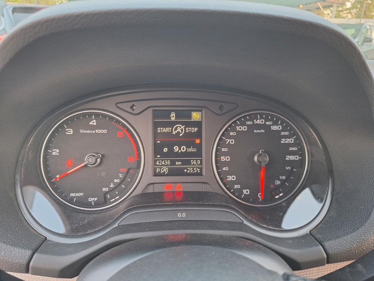 Audi Q2 30 TDI Business Advanced