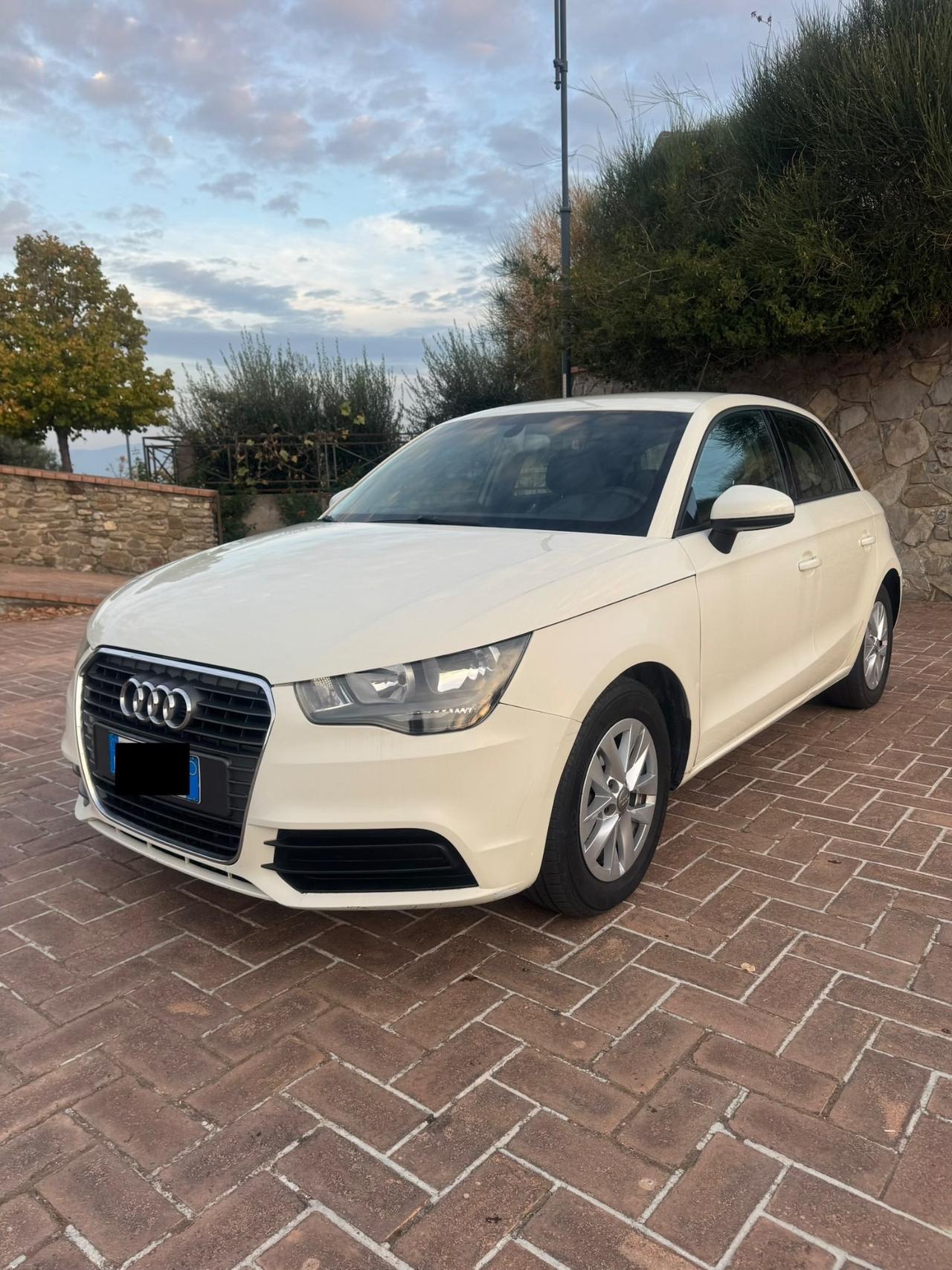 Audi A1 1.6 Diesel 90Cv 2013