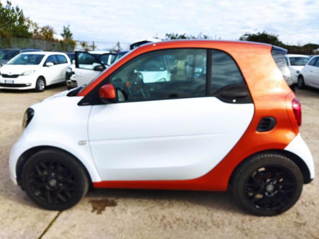 SMART ForTwo 1.0cc TWINAMIC PASSION 71CV CAMBIO AL VOLANTE