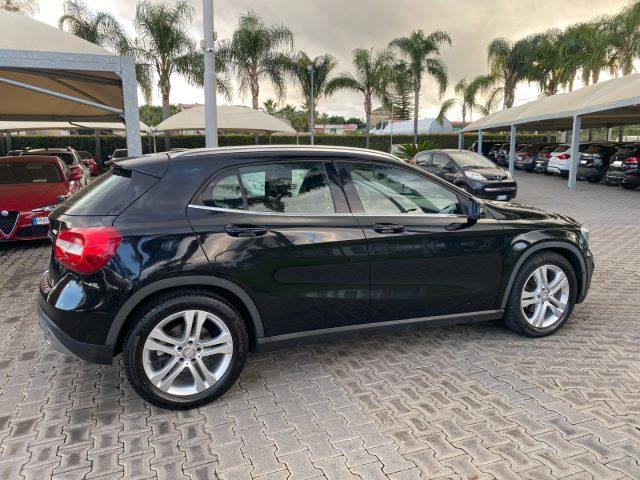 MERCEDES-BENZ GLA 200 CDI Automatic Sport