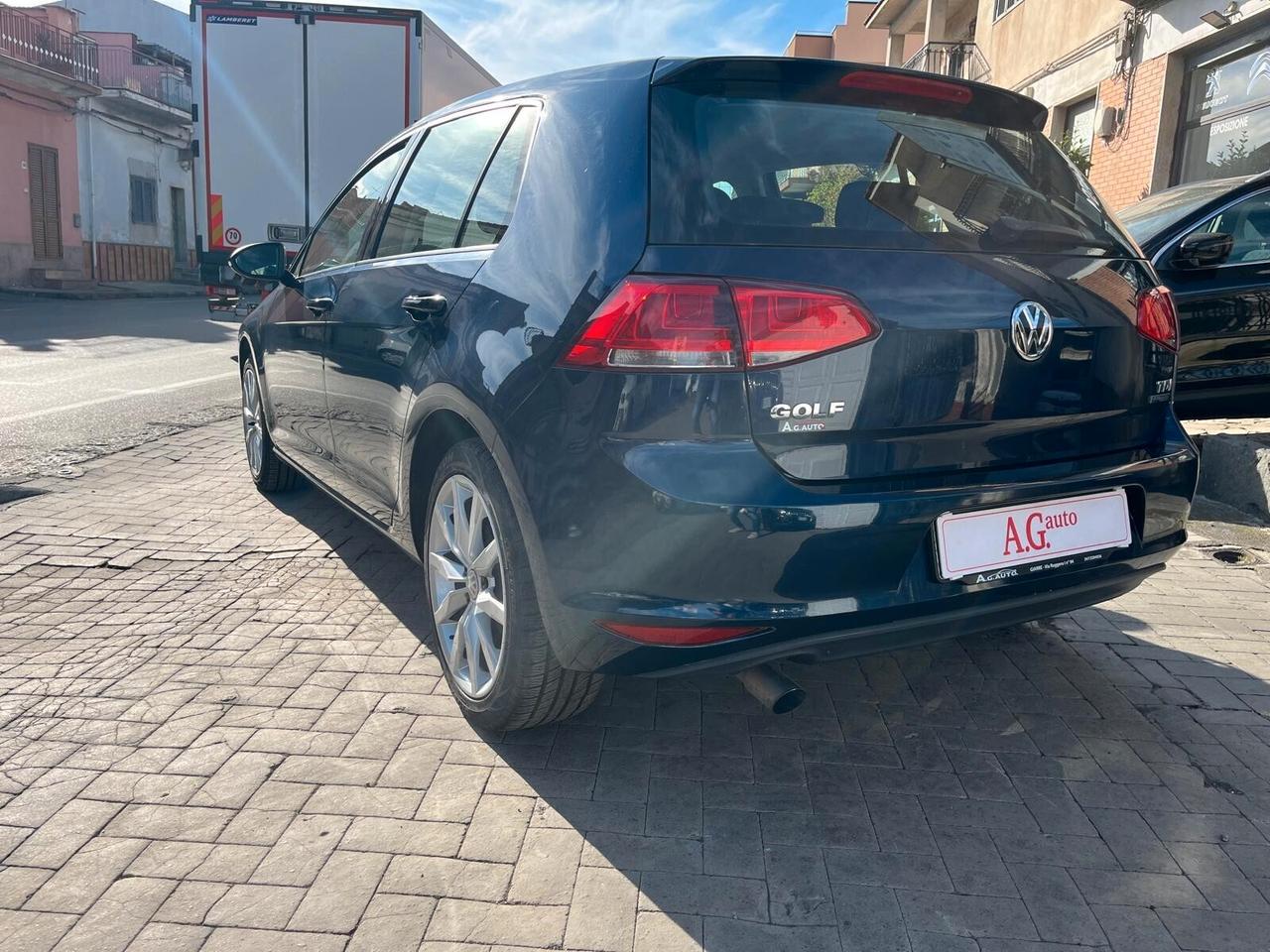 Volkswagen Golf 1.6 TDI DSG 5p. Highline BlueMotion Technology