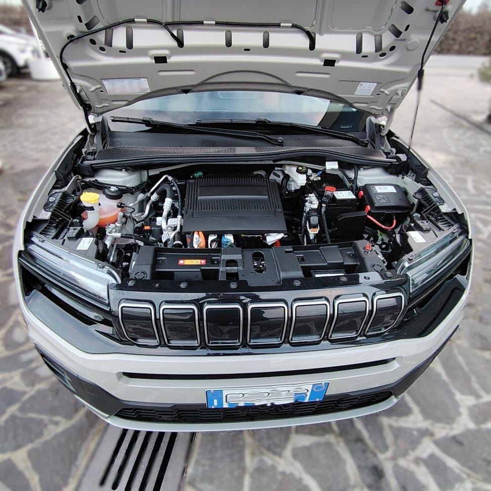 Jeep Avenger full-electric Summit fwd 156cv auto