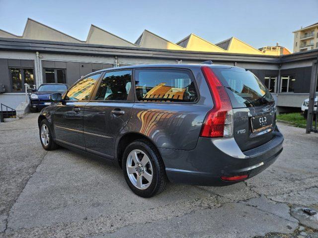 VOLVO V50 1.6 16V