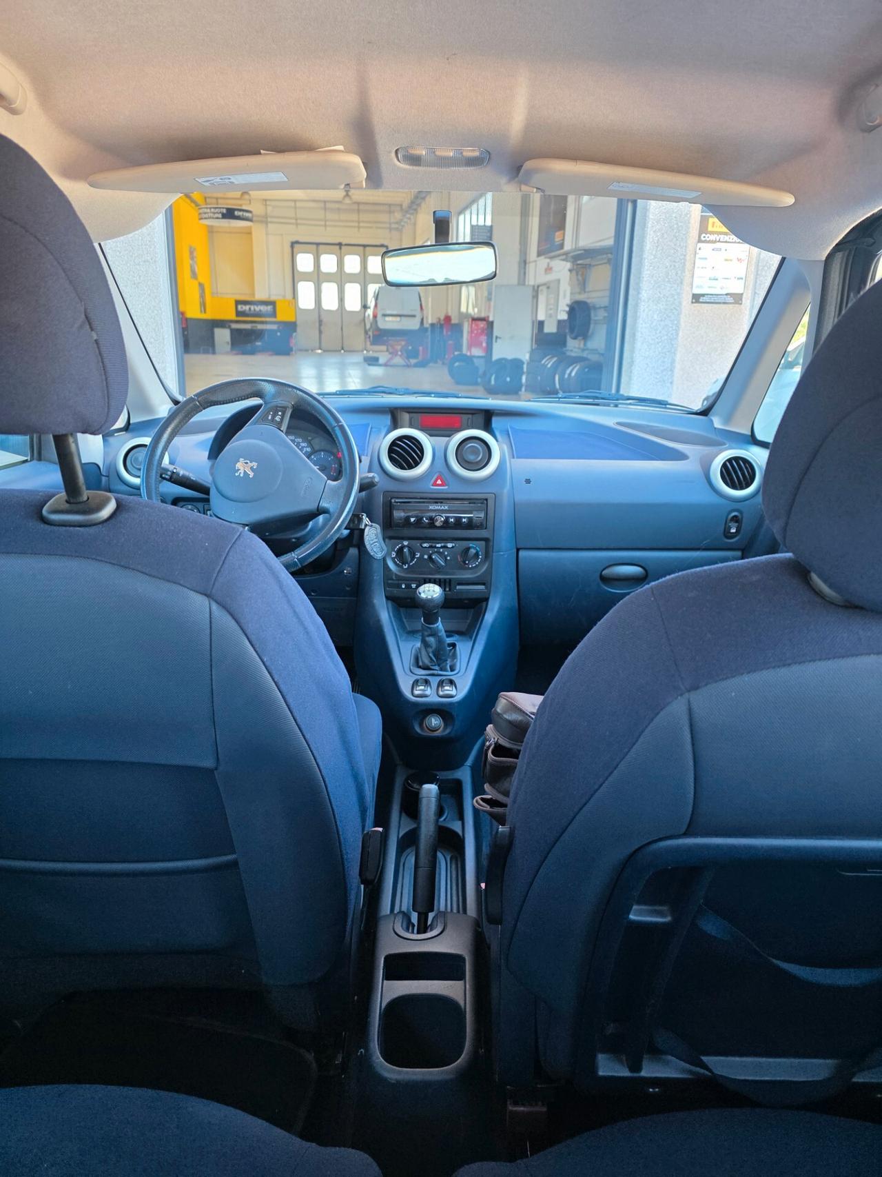 Peugeot 1007 1.4 HDi Sporty
