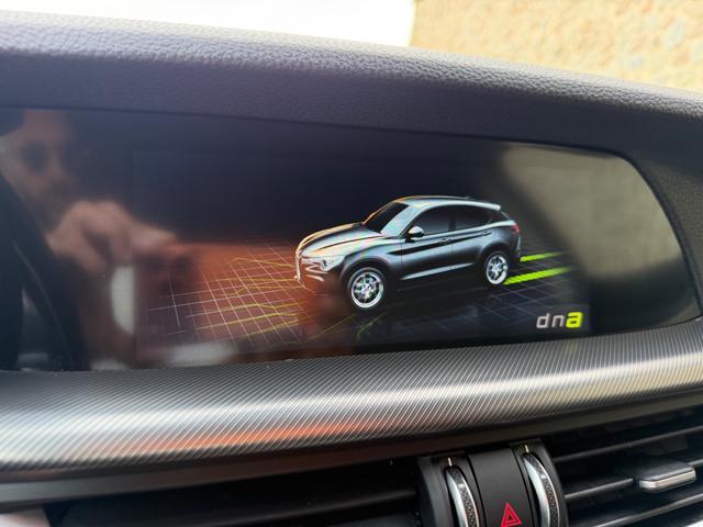 ALFA ROMEO Stelvio 190CV Q4 SPRINT+F1+19Y+PINZEGIALLE+VSCURI