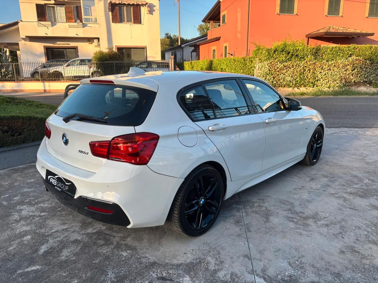 Bmw 118 118d 5p. Msport