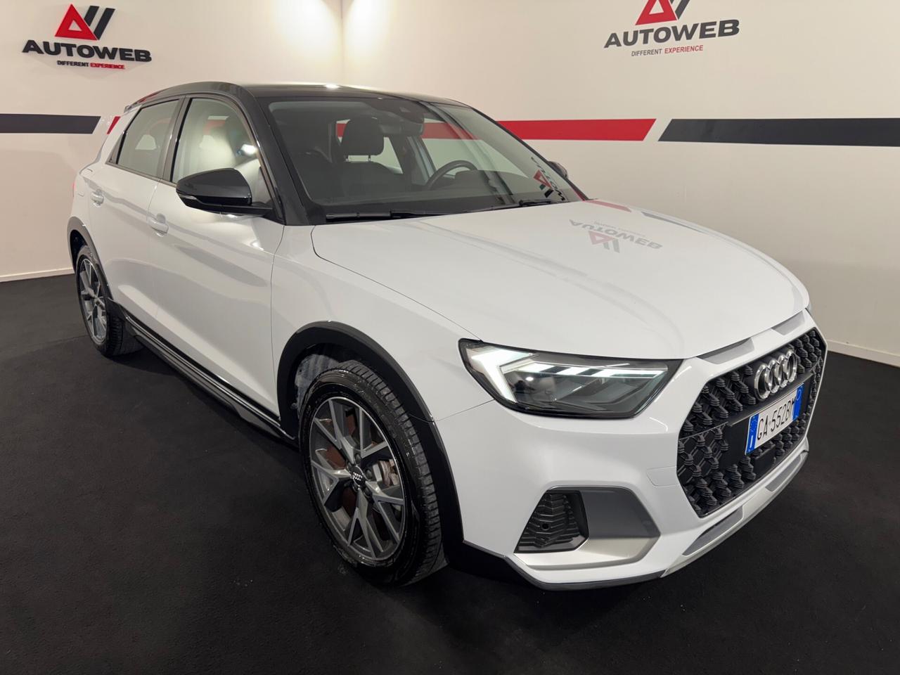 Audi A1 citycarver Admired