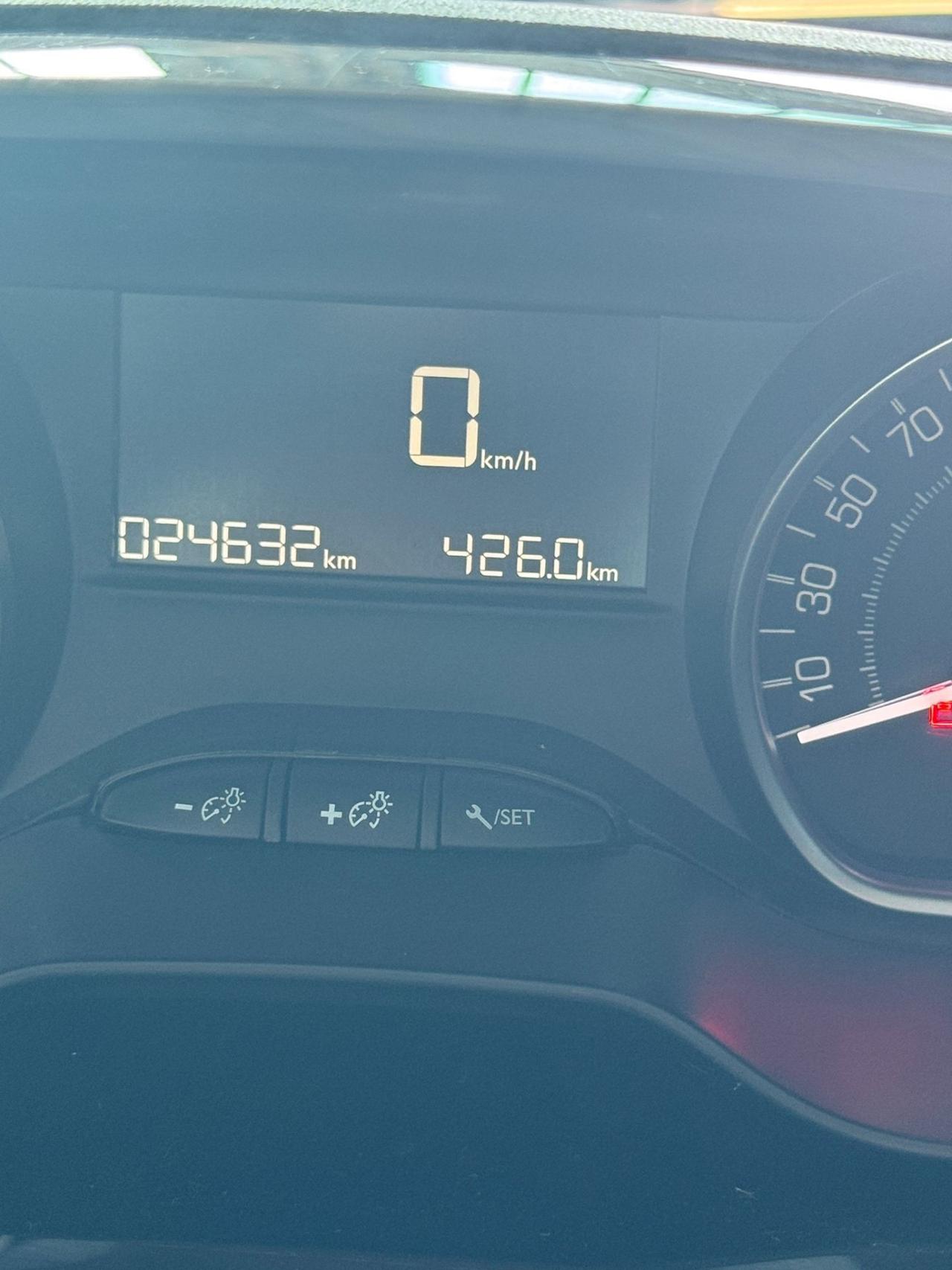 Peugeot 208 PureTech 82 5 porte Allure
