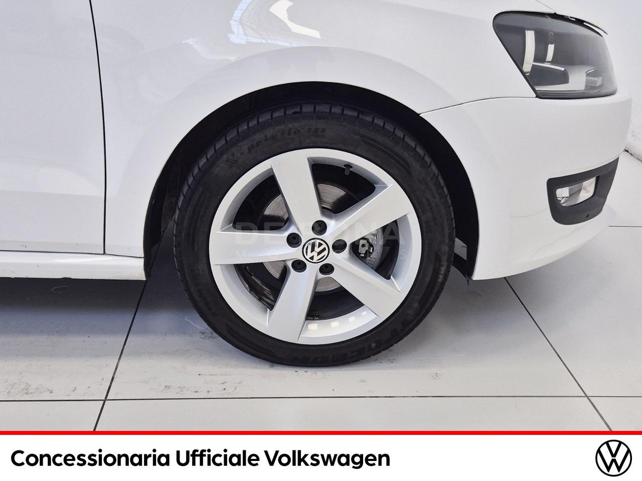 Volkswagen Polo 5p 1.4 highline dsg