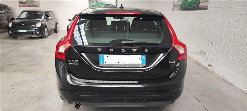 Volvo V60 D3 Geartronic Kinetic !!! KM 105.800 !!!