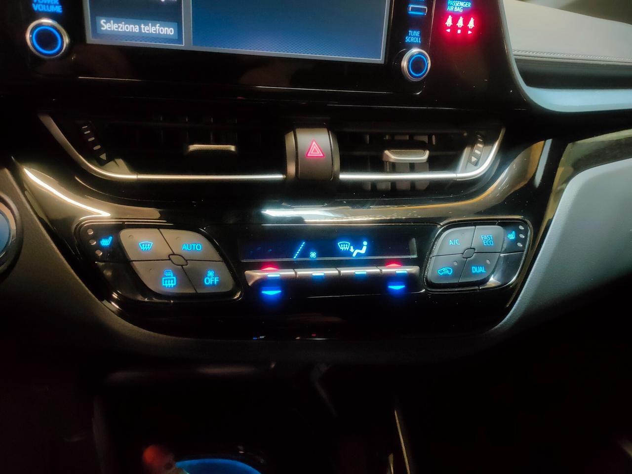 Toyota C-HR 1.8 Hybrid E-CVT Trend Neopatentati