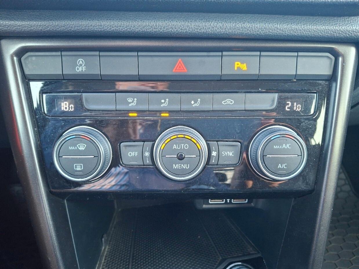 Volkswagen T-Roc 1.6 TDI 116cv Style BlueMotion Technology