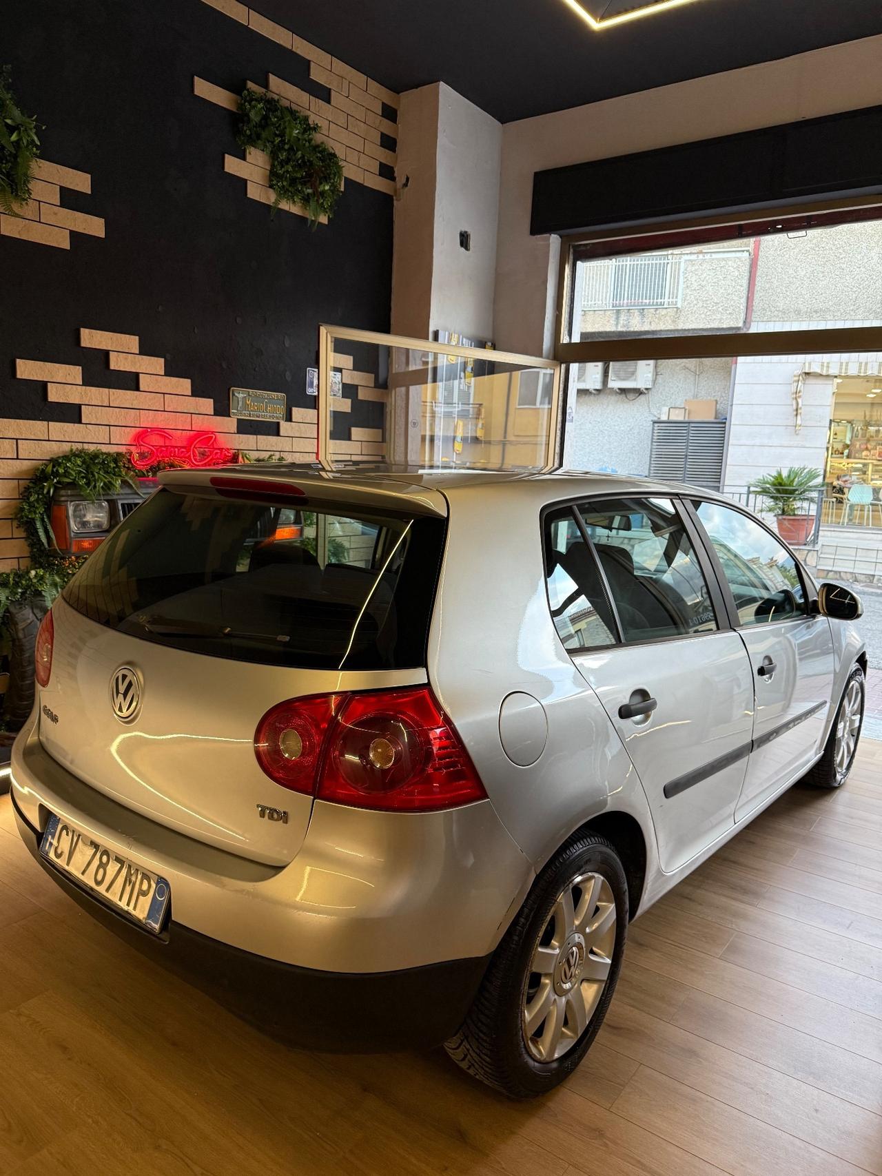 Volkswagen Golf 5 1.9 TDI