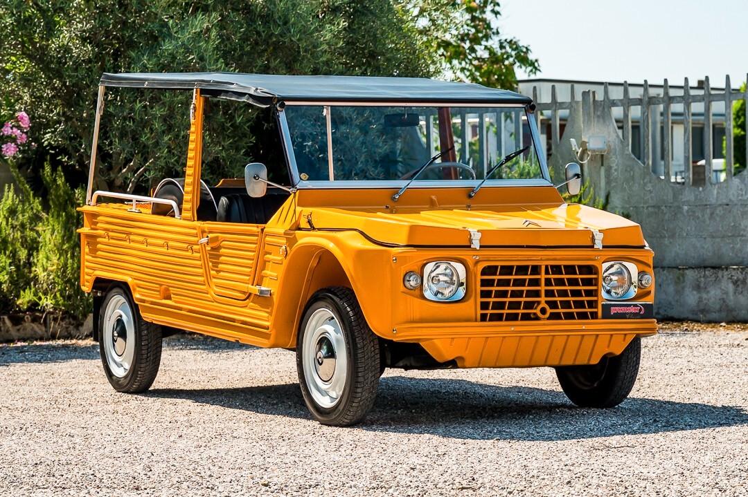 Citroen Mehari Orange Kirghiz