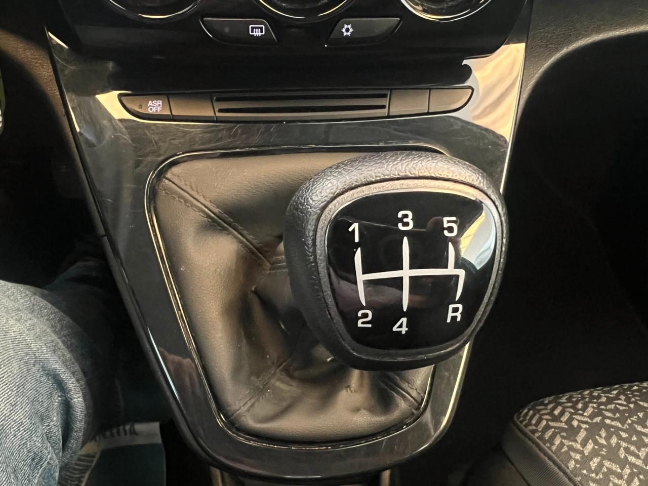 Lancia Ypsilon 1.2 69 CV 5 porte Elefantino Blu ok neopatentati km 59.990