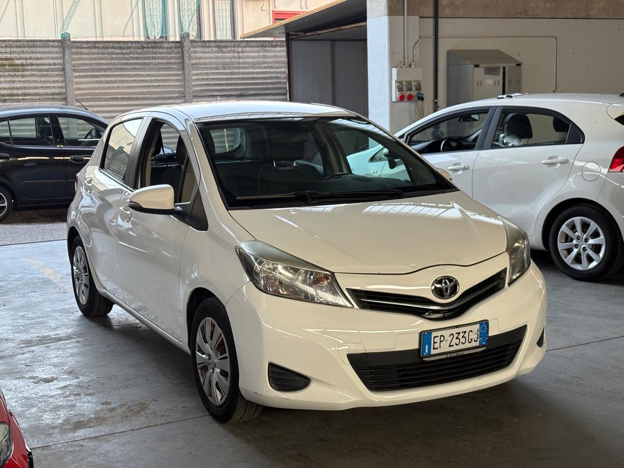 Toyota Yaris 1.0 5 porte GPL