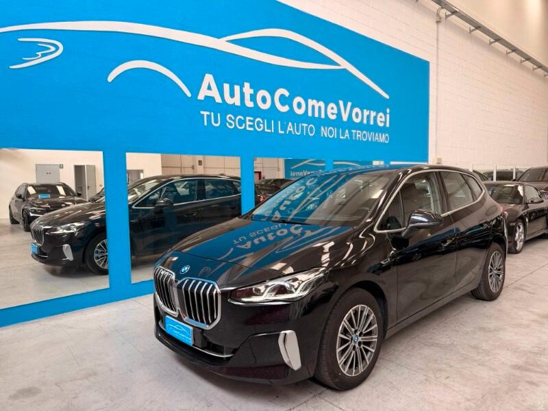 BMW Serie 2 A.T. (U06) 225e xDrive Active Tour...
