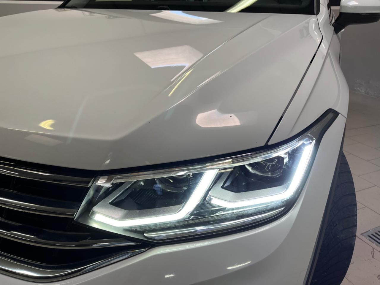 Volkswagen Tiguan 2.0 TDI 150 CV DSG R-Line