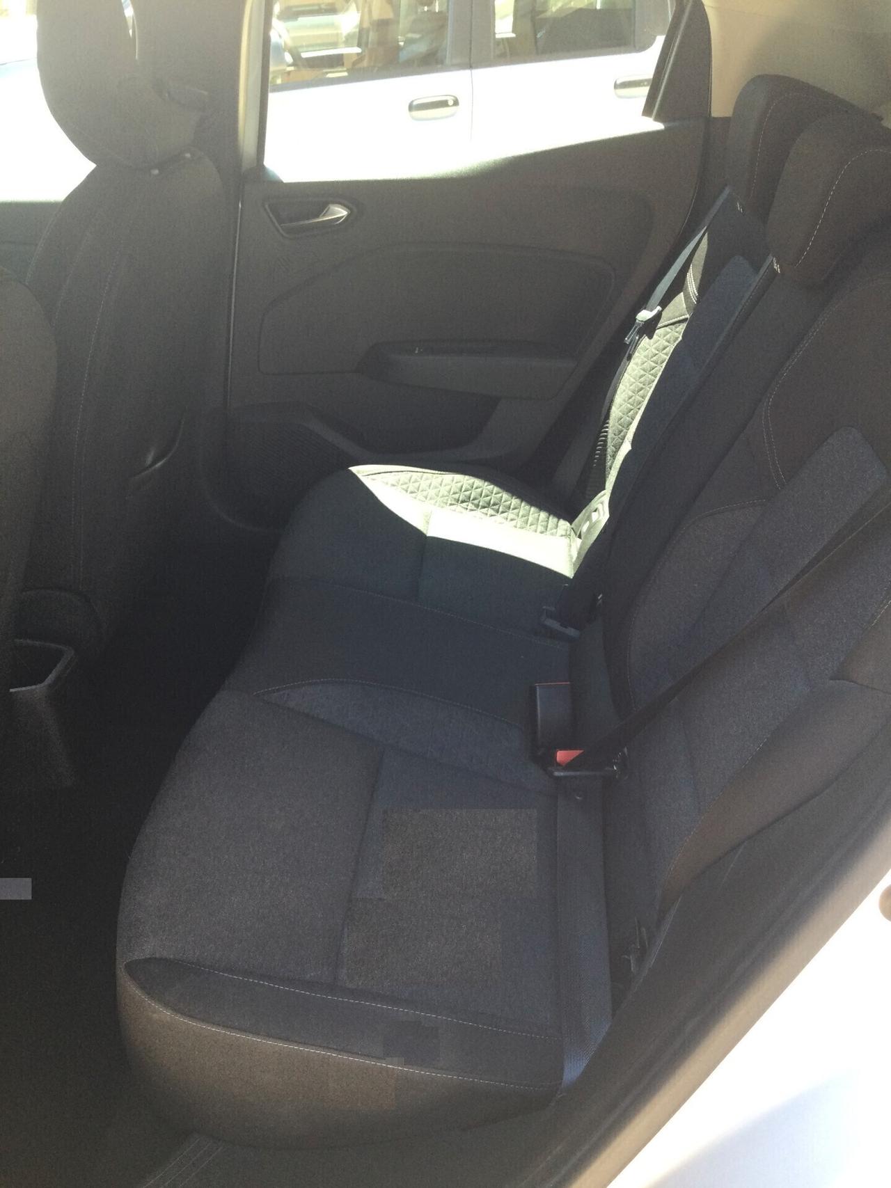 Renault Clio Full Hybrid E-Tech 140 CV 5 porte Zen