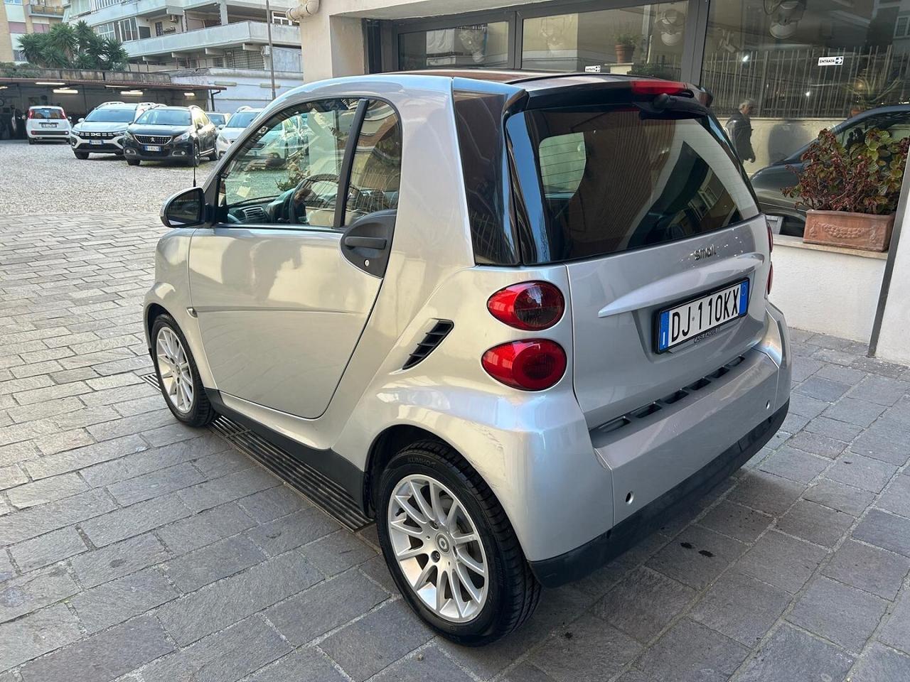 SMART Fortwo 1000 52kW coupe Passion
